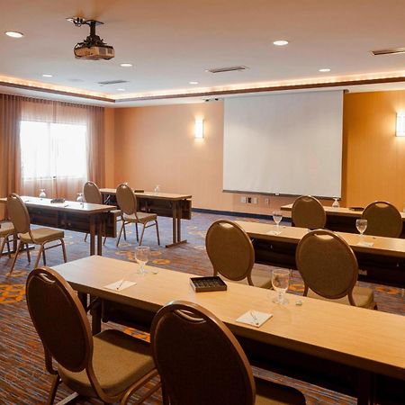 Courtyard By Marriott Madison West / Middleton Hotel Ngoại thất bức ảnh