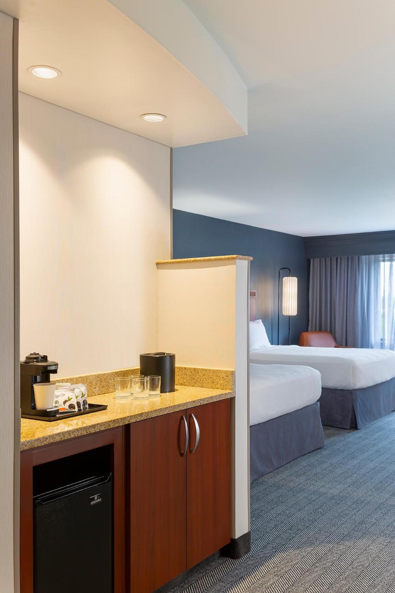 Courtyard By Marriott Madison West / Middleton Hotel Ngoại thất bức ảnh