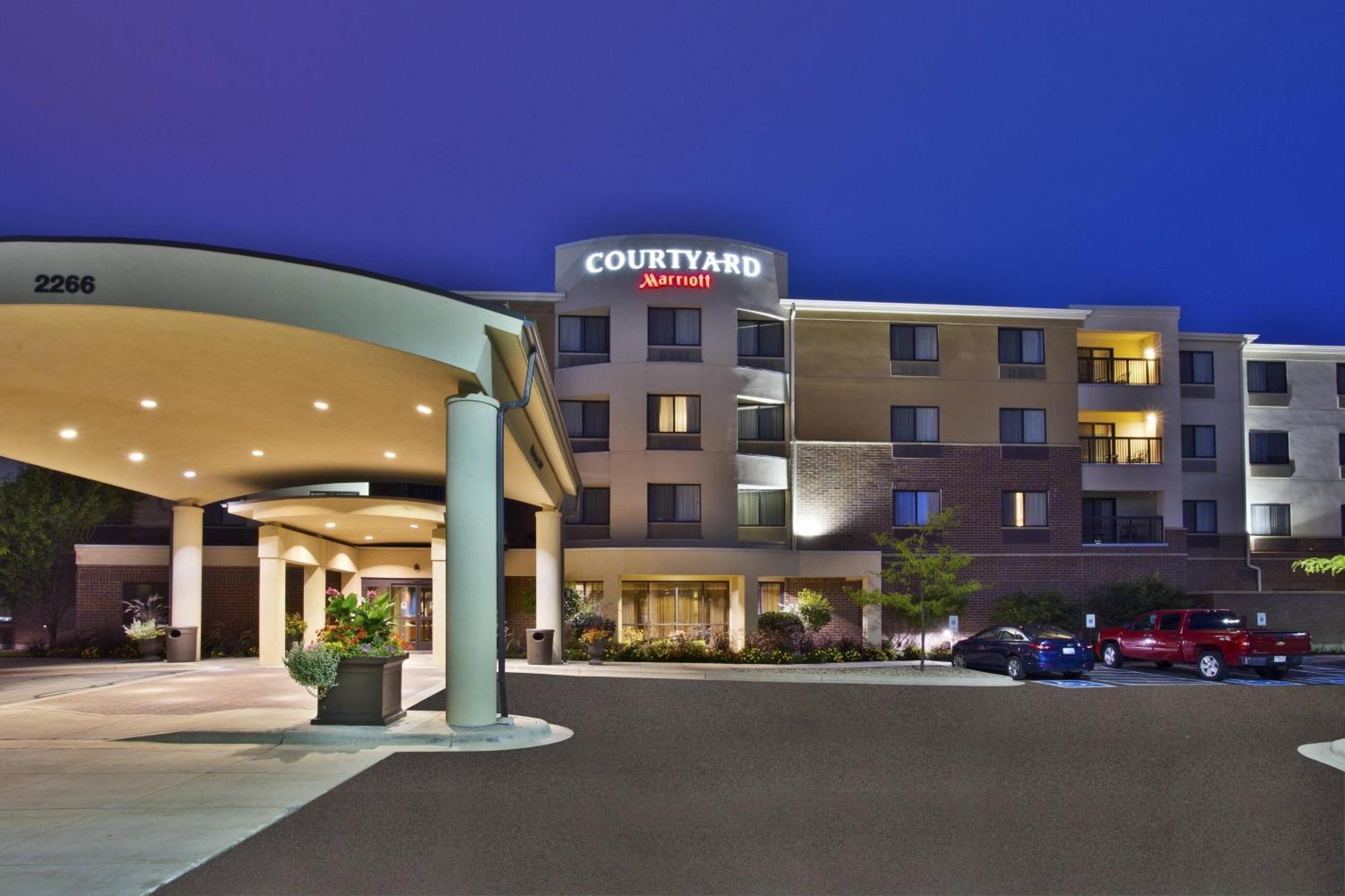 Courtyard By Marriott Madison West / Middleton Hotel Ngoại thất bức ảnh