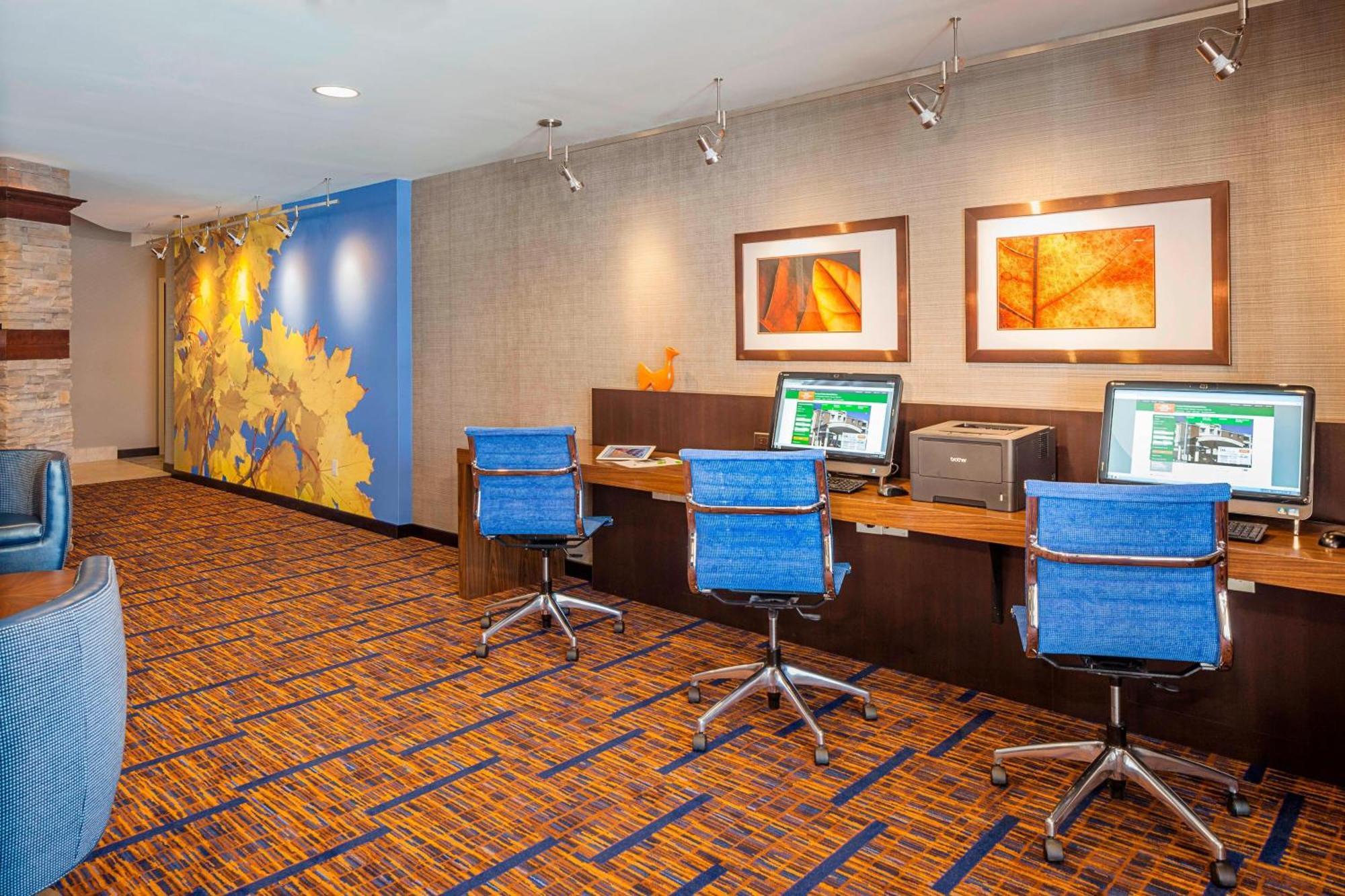 Courtyard By Marriott Madison West / Middleton Hotel Ngoại thất bức ảnh