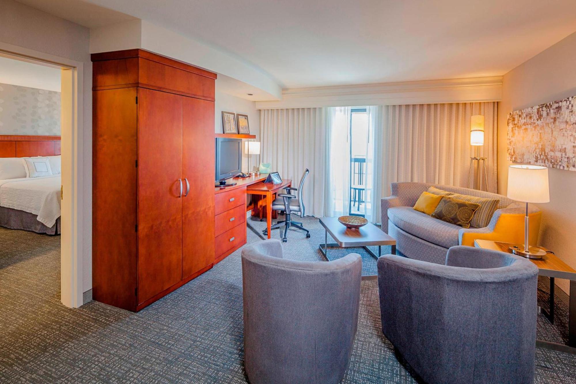 Courtyard By Marriott Madison West / Middleton Hotel Ngoại thất bức ảnh