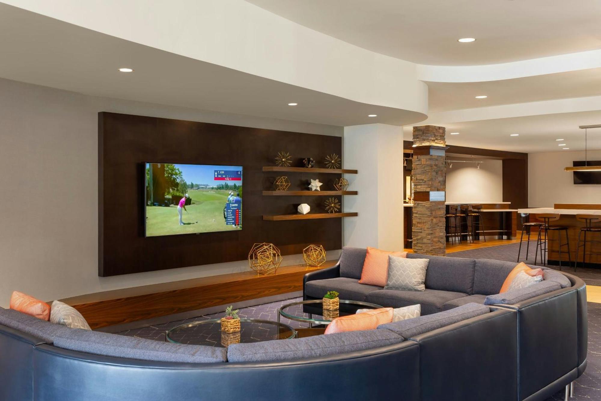Courtyard By Marriott Madison West / Middleton Hotel Ngoại thất bức ảnh